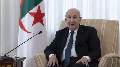 Algérie : grâce présidentielle pour un millier de condamnés et libération de 70 détenus du Hirak