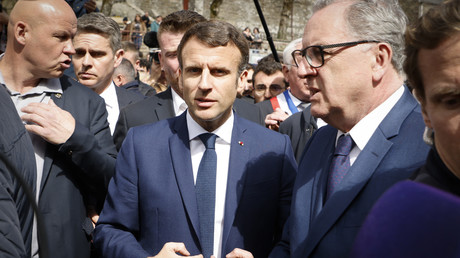 La campagne d'Emmanuel Macron peut-elle être éclaboussée par l'affaire McKinsey ? (Image d'illustration du 5 avril à Spezet)