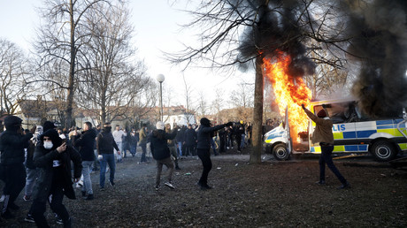 Suède : une manifestation contre un mouvement anti-islam dégénère, neuf policiers blessés