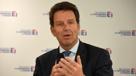 Le patron du Medef, Geoffroy Roux de Bézieux, le 10 novembre 2021 à Paris (image d'illustration).