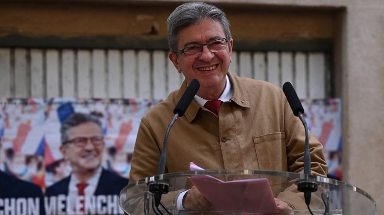Premier ministre : Mélenchon se voit ravir la place d'Elisabeth Borne, «soi-disant de gauche»