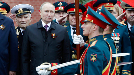 Poutine adresse ses vœux aux citoyens de plusieurs «Etats étrangers» à la veille du 9 mai