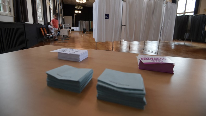 Abstention record aux législatives : un «désaveu» de la classe politique, pour Philippe Pascot