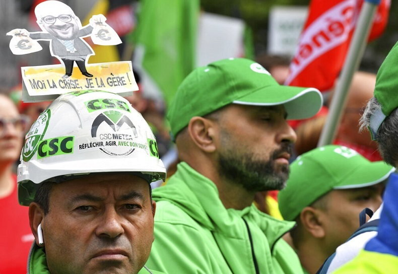 Bruxelles : des dizaines de milliers de personnes rassemblées contre la ...