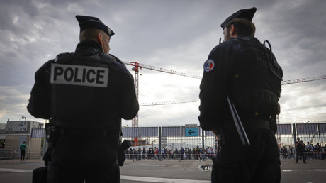 Scènes de chaos aux abords du stade de France : une enquête ouverte pour vols et violences aggravés