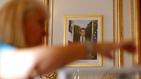 Crise politique en France : Macron enjoint les oppositions à s'inscrire dans la voie du «compromis»