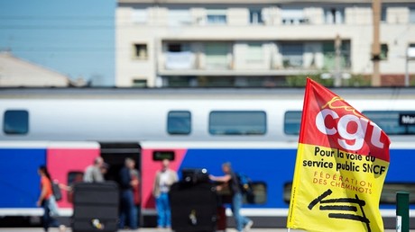 Revendications salariales à la SNCF : grève nationale à la veille des départs en vacances d'été