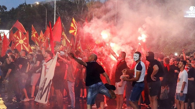 Manifestations en Macédoine du Nord contre le compromis avec la Bulgarie proposé par la France