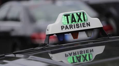 L’Union nationale des taxis a annoncé qu’elle déposerait plainte contre Emmanuel Macron pour «trafic d’influence» et «prise illégale d’intérêt», le 20 juillet 2022 (image d'illustration).