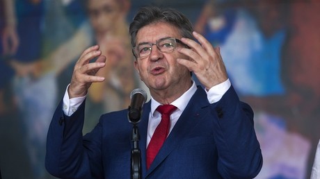 «Provocation des USA» : Jean-Luc Mélenchon dénonce la visite de Nancy Pelosi à Taïwan