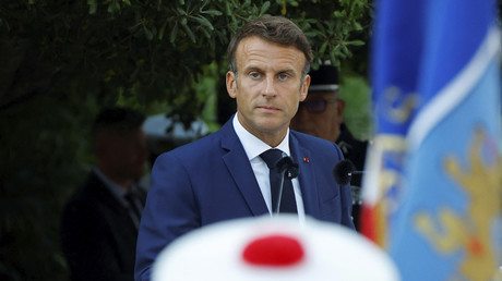 Le président français Emmanuel Macron à la cérémonie marquant le 78e anniversaire du débarquement allié en Provence pendant la Deuxième Guerre mondiale.