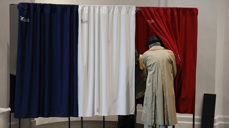 Droit de vote pour tous les étrangers aux élections municipales : Bardella réclame un référendum