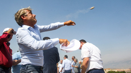 Sur fond de différend frontalier, des ministres libanais jettent des pierres vers Israël
