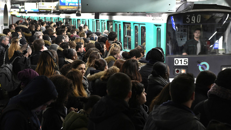Les étrangers et les mineurs surreprésentés pour les vols et violences dans les transports