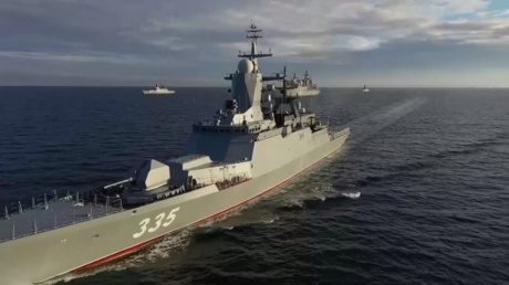 Des navires russes et chinois en mer du Japon pour les exercices «Vostok-2022» (VIDEO)