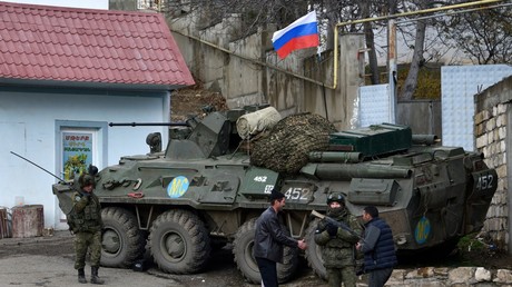 Des troupes russes dans la région de Latchine le 30 novembre 2020 (image d'illustration).