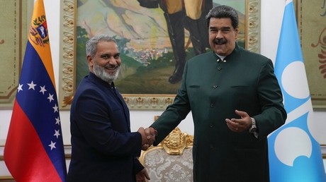 Le Venezuela «est prêt» à approvisionner le marché mondial en pétrole et en gaz, affirme Maduro
