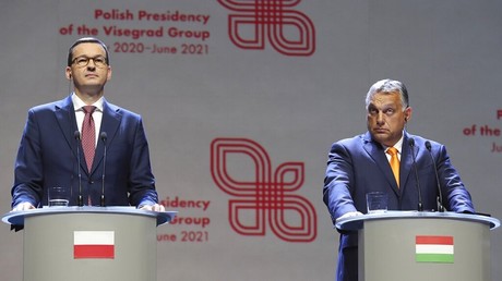 Mateusz Morawiecki et Viktor Orban lors d'une réunion du groupe de Visegrad, en septembre 2020 (illustration).