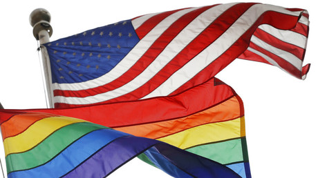 Montana : un juge invalide une loi excluant les femmes transgenres de compétitions féminines