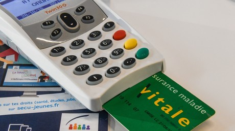 Budget de la Sécurité sociale : Borne veut mettre les laboratoires pharmaceutiques à contribution