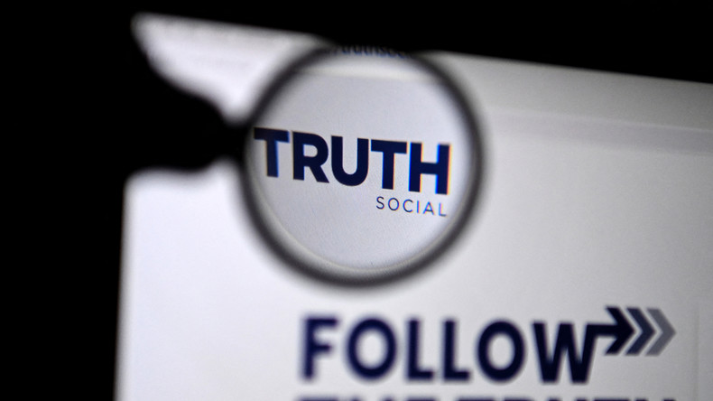 Truth Social : Google approuve le réseau social de Donald Trump sur son magasin d'applications