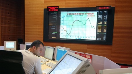 La salle de contrôle du réseau de transport d'électricité à Paris, en 2008 (illustration).