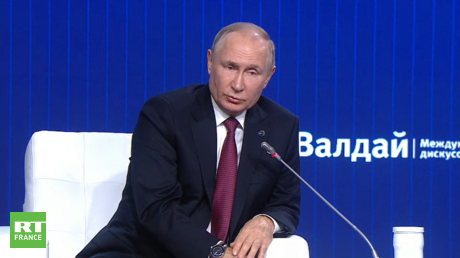 Au forum de Valdaï, Poutine défend la création d'un nouveau système monétaire international (VIDEO)