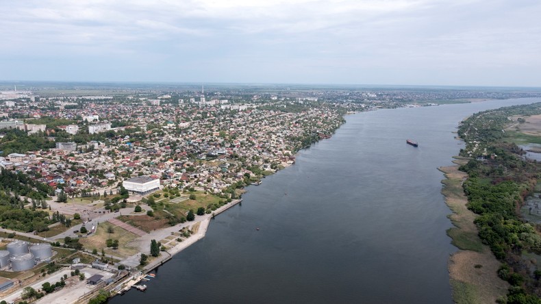 Région de Kherson : la Défense russe annonce la fin de son retrait de la rive droite du Dniepr