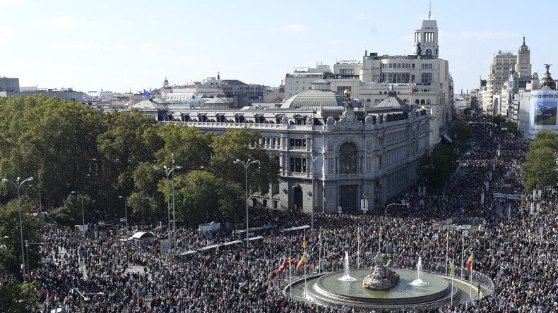 Madrid : des centaines de milliers de personnes rassemblées pour défendre le système de santé public