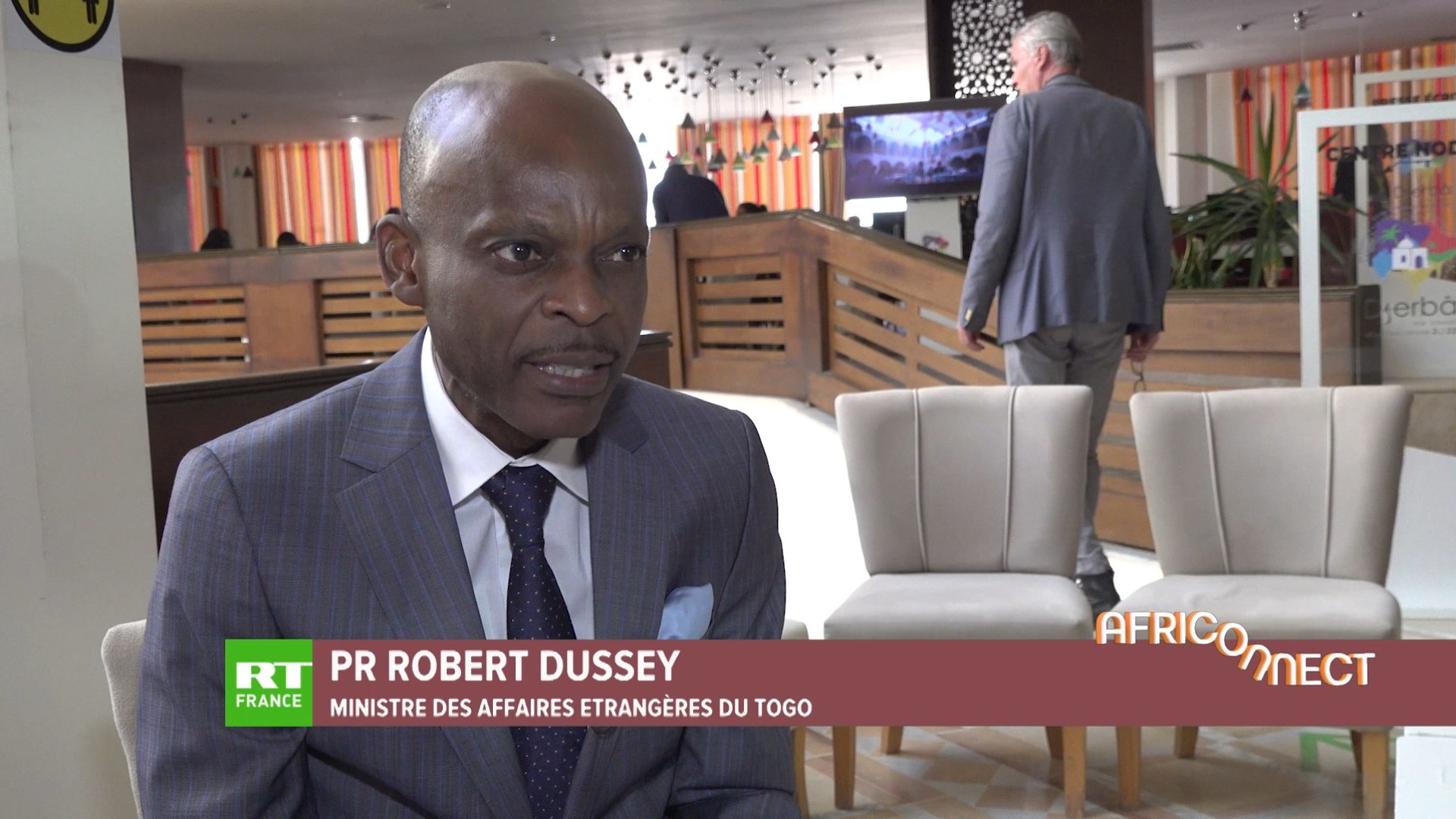 Africonnect - Entretien avec le Pr Robert Dussey, ministre des Affaires ...