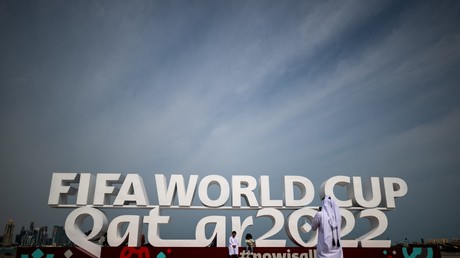 Des visiteurs à Doha le 5 novembre 2022, avant le début de la coupe du monde de football (image d'illustration).