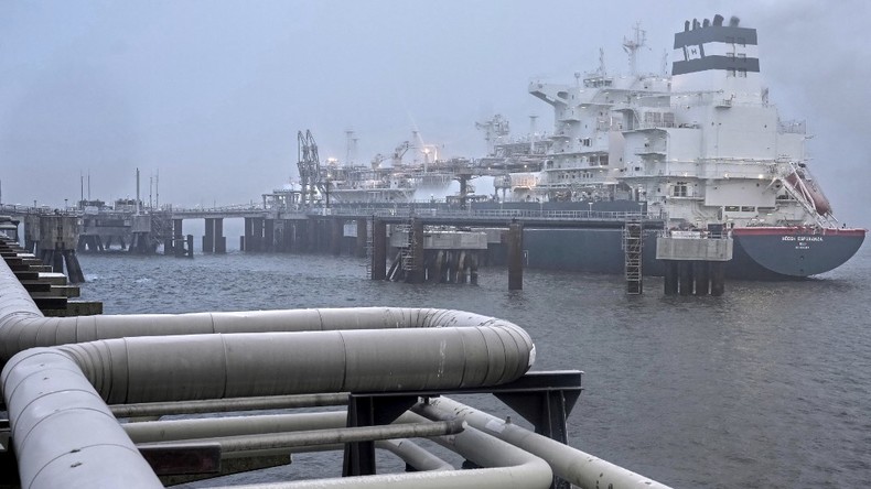 Le Kremlin condamne l'accord européen sur le plafonnement du prix du gaz