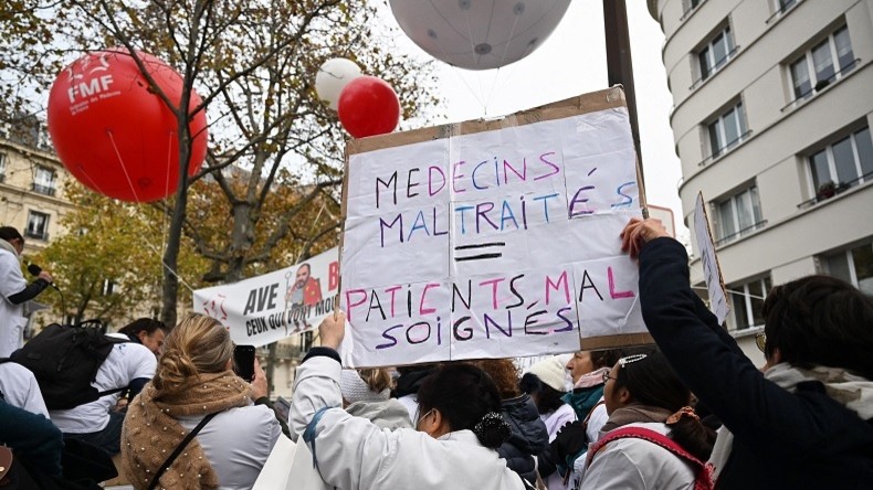 Un collectif de médecins libéraux appelle à une semaine de grève, malgré les épidémies