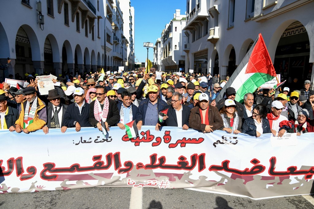Maroc : plusieurs milliers de personnes protestent à Rabat contre le coût de la vie et la corruption