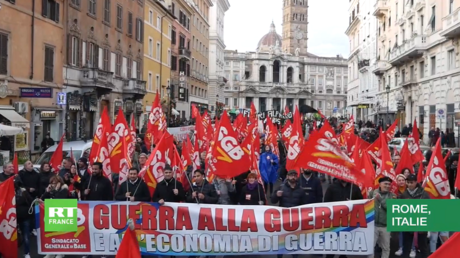 Coût de la vie, politique de l'OTAN... Mobilisation antigouvernementale à Rome (VIDEO)