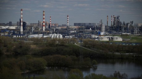 Une raffinerie de pétrole du producteur de pétrole russe Gazprom Neft dans la périphérie sud-est de Moscou (image d'illustration).
