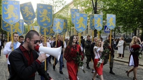 Des manifestants arborant l'emblème de la 14e division SS «Galicie» à Lvov, le 27 avril 2014 (image d'illustration).