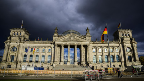 Allemagne : démantèlement d'un réseau d'extrême droite qui comptait prendre d'assaut le Bundestag