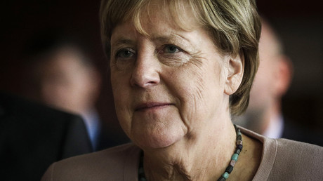 Les Accords de Minsk utilisés pour «donner du temps» à Kiev : un aveu «historique» de Merkel ?