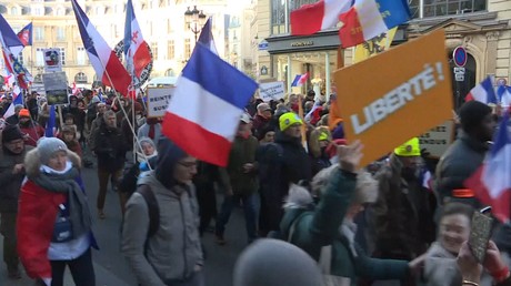 Paris : nouvelle manifestation des Patriotes, contre l’OTAN, l’UE et la politique de l'exécutif