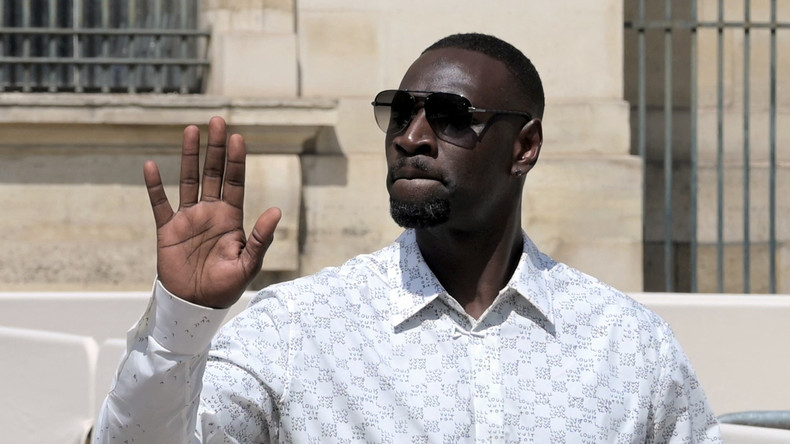 «Quand c’est en Afrique vous êtes moins atteints ?» : déluge de réactions après les propos d'Omar Sy