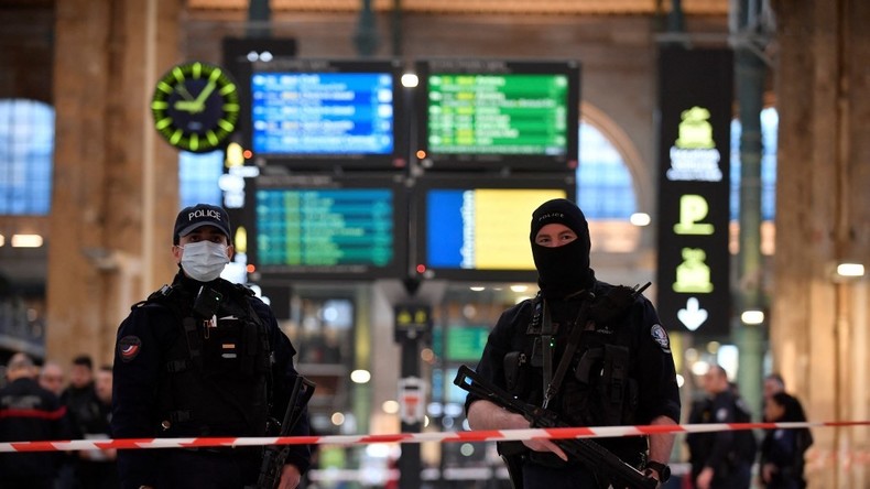 Attaque de la gare du Nord : le suspect mis en examen et placé en détention provisoire