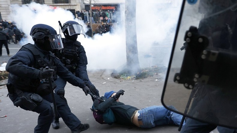 Manifestant amputé d'un testicule après la mobilisation du 19 janvier : l'IGPN saisie