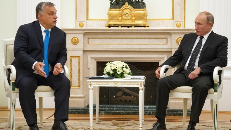 Viktor Orban et Vladimir Poutine, le 18 septembre 2018, à Moscou (image d'illustration).