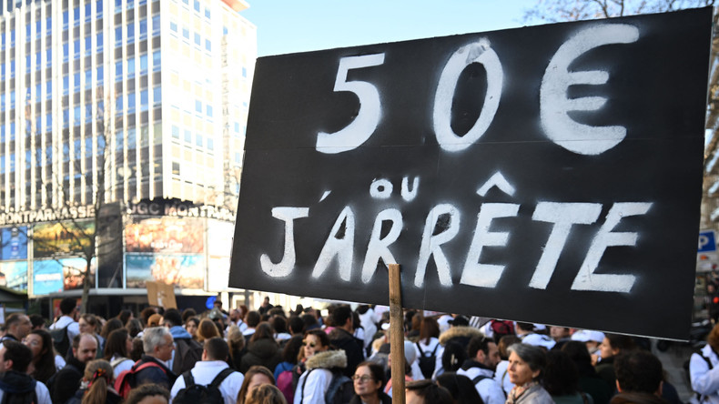 Consultation à 30 euros : pour le collectif Médecins pour demain, le compte n'y est pas