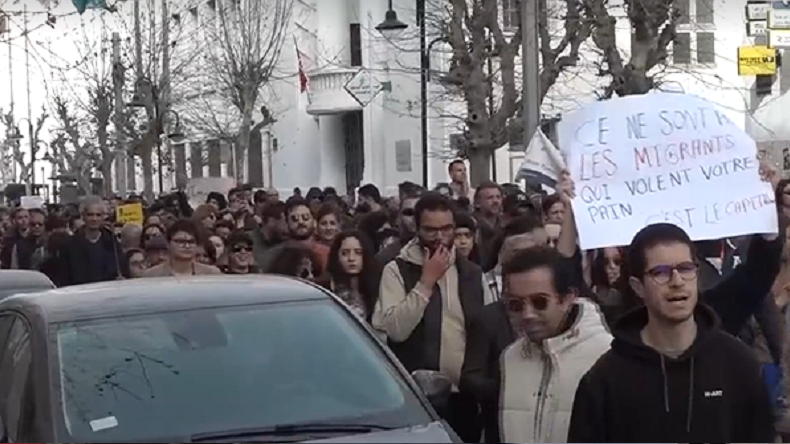 Tunisie : des milliers de personnes manifestent contre le racisme et la discrimination