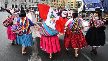 Pérou : quatrième refus du Parlement pour avancer les élections, les manifestations continuent
