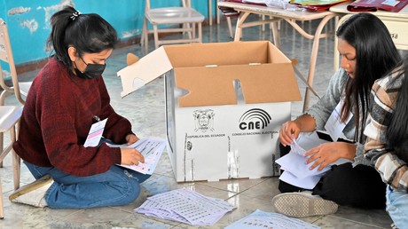 Equateur : l'opposition corréiste sort renforcée du référendum et des élections du 5 février