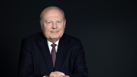 Un sénateur accusé de racisme pour avoir déclaré que LFI transforme l'Assemblée en «camp de gitans»