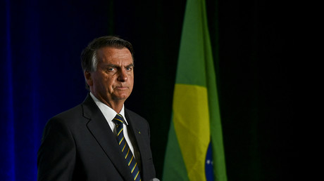Jair Bolsonaro entend «retourner au Brésil dans les semaines qui viennent»